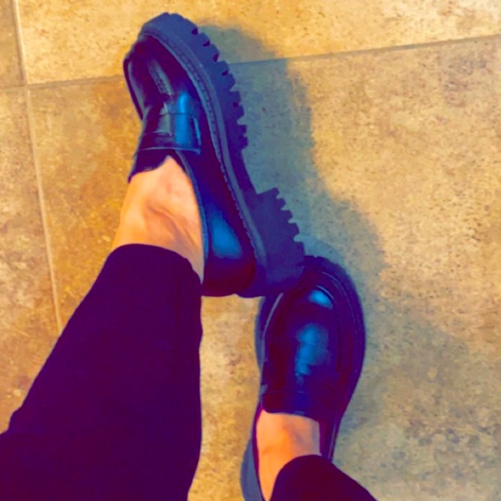 Chic chunk loafer